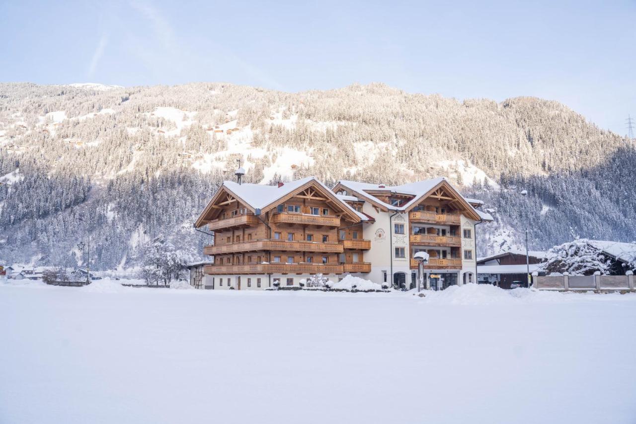 Ferienhotel Sonnenhof Целль-ам-Ціллер Екстер'єр фото
