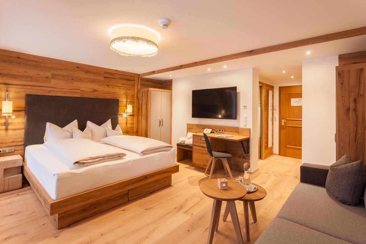 Ferienhotel Sonnenhof Целль-ам-Ціллер Екстер'єр фото